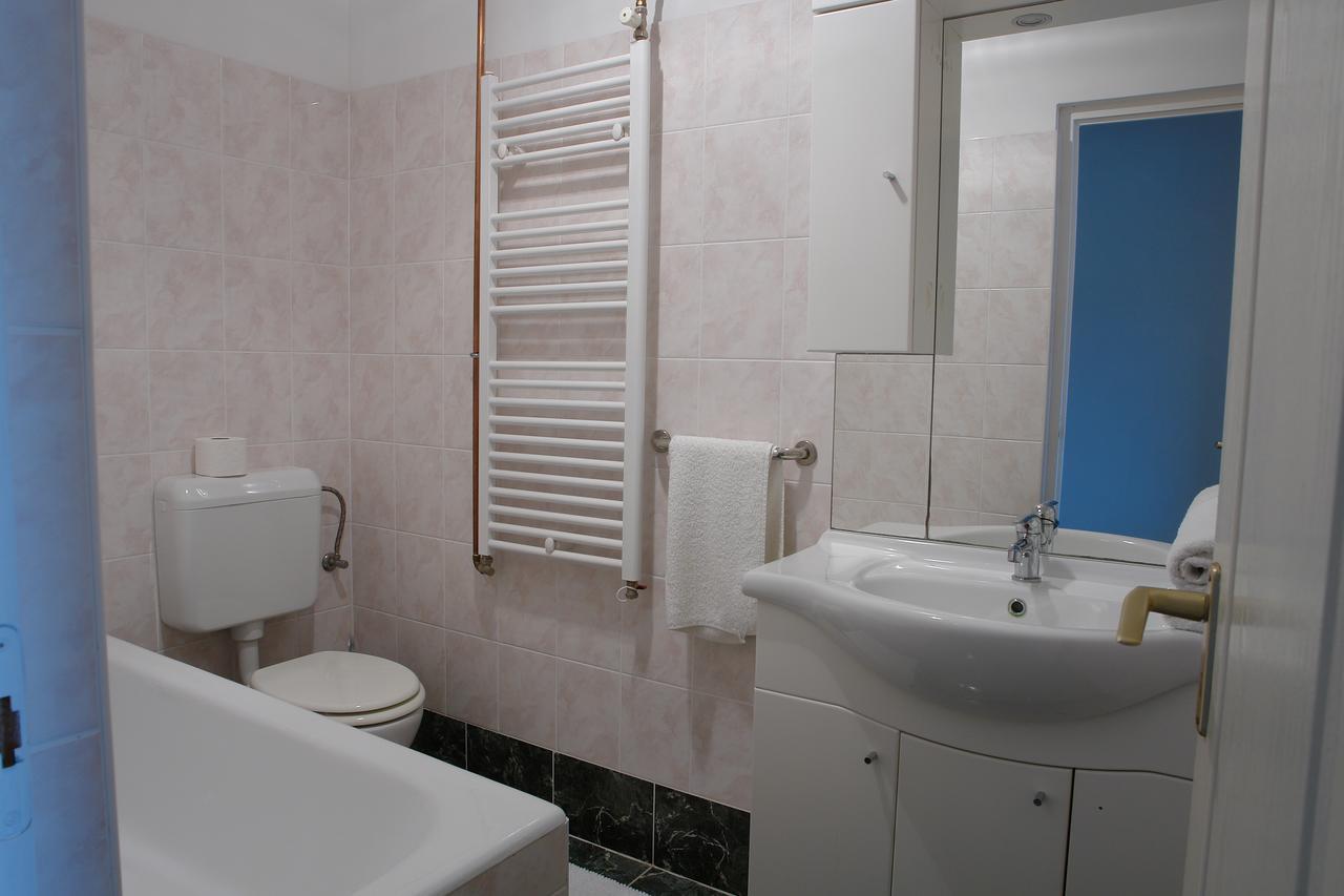 Апартаменти Valentina Apartmanhaz Богач Екстер'єр фото