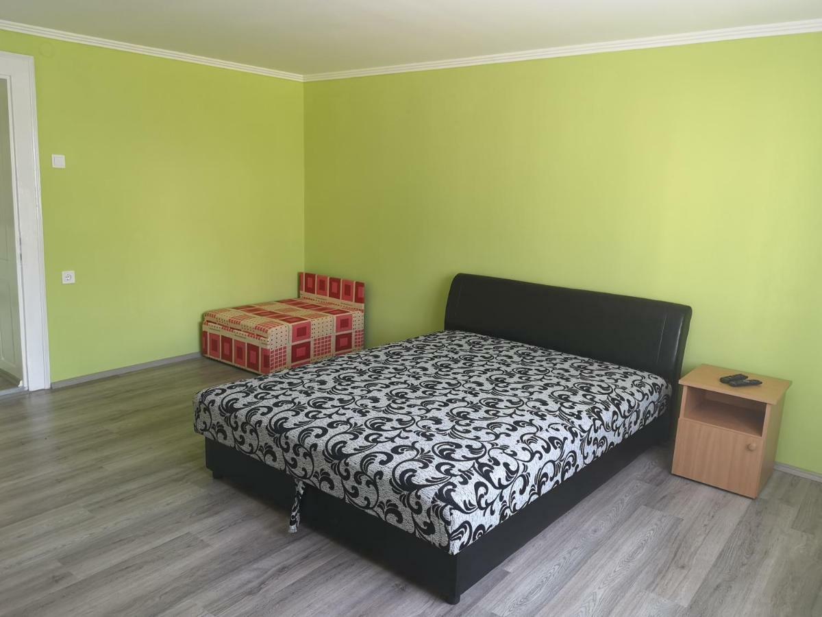 Апартаменти Valentina Apartmanhaz Богач Екстер'єр фото